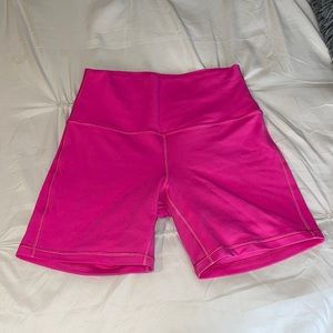 Lululemon sonic pink align shorts 6” size 6